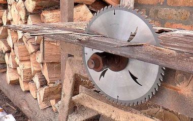 Как выбрать пилу для продольного и поперечного распила древесины