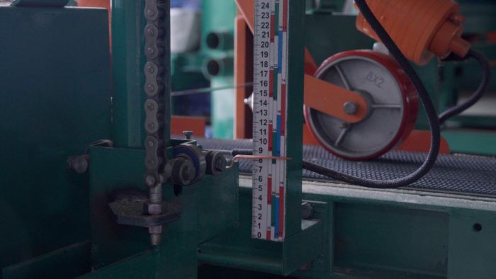 Станок ленточнопильный делительный для распиловки лафета и бруса СД1М