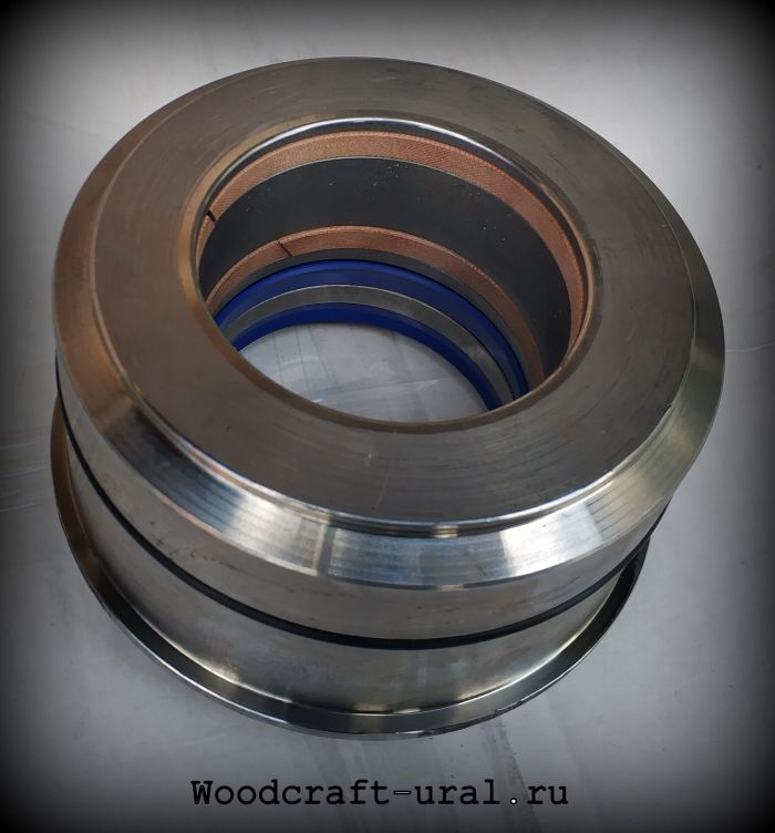 Букса г/ц подъема.ЛВ-185.45.310