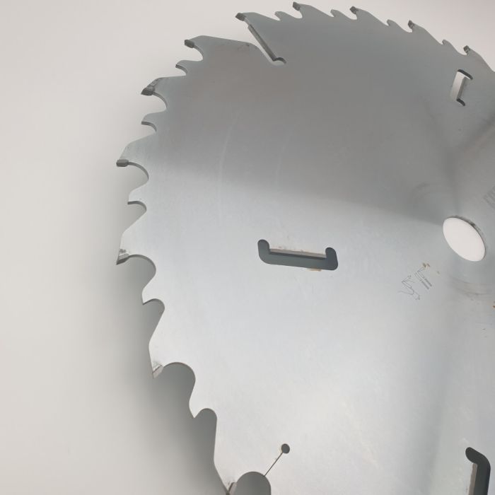 Пильный диск для многопильных станков 650x50x6.0/4.0x24+6 WZ RED SAMURAI