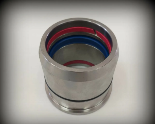 Букса г/ц аутригера 80мм ЛВ-185 с к/у ЛВ-185.74.560