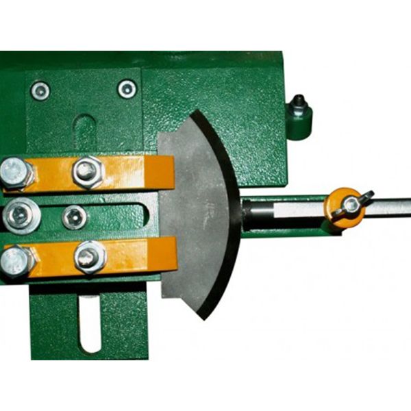 Станок для заточки ножей оцилиндровочного станка